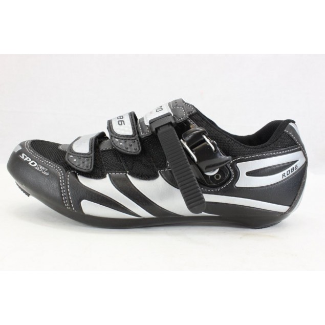 Shimano Raceschoen R086 kopen bij Banierhuis, de grootste Fietsenwinkel in Utrecht. Shimano Raceschoen R086 kopen bij Banierhuis, de grootste Fietsenwinkel in Utrecht.