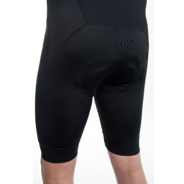 Agu Essential Bibshort kopen bij Banierhuis, de grootste Fietsenwinkel in Utrecht. Agu Essential Bibshort kopen bij Banierhuis, de grootste Fietsenwinkel in Utrecht.