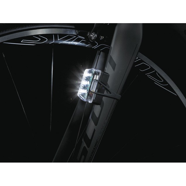 Topeak verlichtingsset Aero Combo USB kopen bij Banierhuis, de grootste Fietsenwinkel in Utrecht. Topeak verlichtingsset Aero Combo USB kopen bij Banierhuis, de grootste Fietsenwinkel in Utrecht.