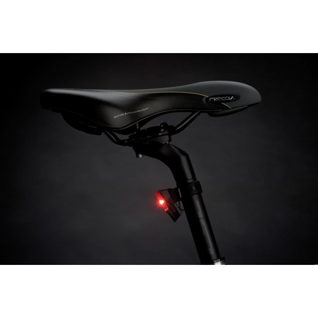 Axa verlichting set Greenline 25 Lux USB kopen bij Banierhuis, de grootste Fietsenwinkel in Utrecht. Axa verlichting set Greenline 25 Lux USB kopen bij Banierhuis, de grootste Fietsenwinkel in Utrecht.