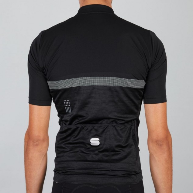 Sportful Giara Jersey kopen bij Banierhuis, de grootste Fietsenwinkel in Utrecht. Sportful Giara Jersey kopen bij Banierhuis, de grootste Fietsenwinkel in Utrecht.