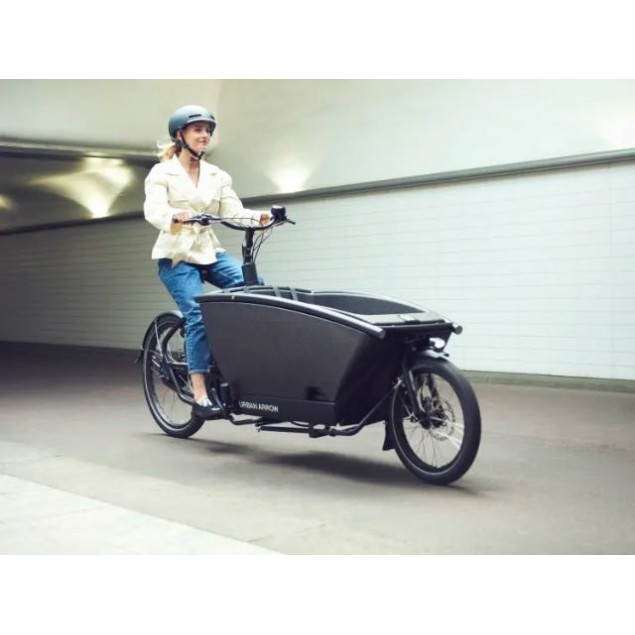 Urban Arrow Family Performance Essential zwart kopen bij Banierhuis, de grootste Fietsenwinkel in Utrecht. Urban Arrow Family Performance Essential zwart kopen bij Banierhuis, de grootste Fietsenwinkel in Utrecht.