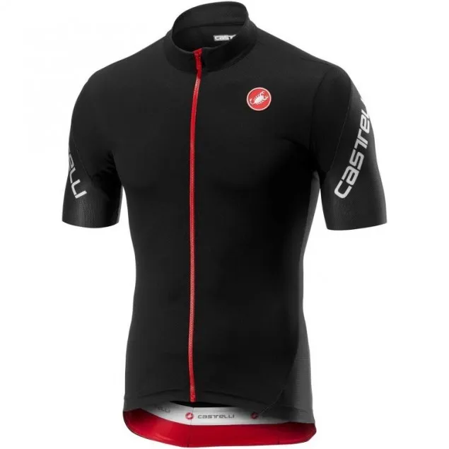 Castelli Entrata 3 Jersey kopen bij Banierhuis, de grootste Fietsenwinkel in Utrecht. Castelli Entrata 3 Jersey kopen bij Banierhuis, de grootste Fietsenwinkel in Utrecht.