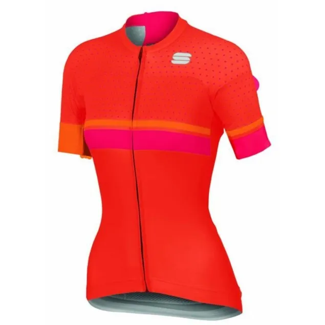 Sportful Diva Dames Jersey kopen bij Banierhuis, de grootste Fietsenwinkel in Utrecht. Sportful Diva Dames Jersey kopen bij Banierhuis, de grootste Fietsenwinkel in Utrecht.