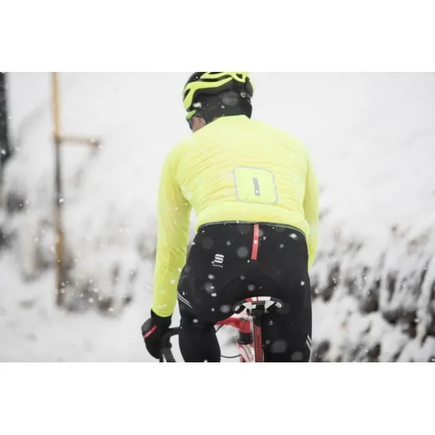 Sportful Hot Pack Norain Ultralight Jack kopen bij Banierhuis, de grootste Fietsenwinkel in Utrecht. Sportful Hot Pack Norain Ultralight Jack kopen bij Banierhuis, de grootste Fietsenwinkel in Utrecht.